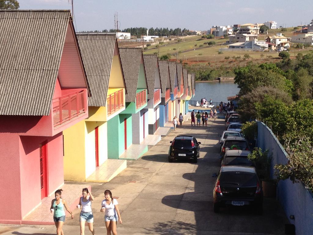 Pousada Praia Do Sol โปโซส เด คาลดัส ภายนอก รูปภาพ
